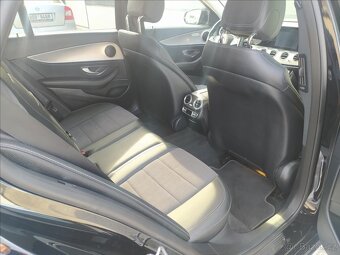 Mercedes-Benz Třídy E 2,0 Avantgarde E 220 d 4MATIC (2018) - 8