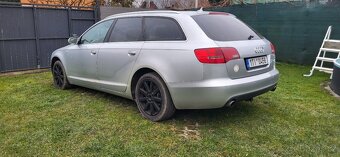 Audi A6 2.4i - 8