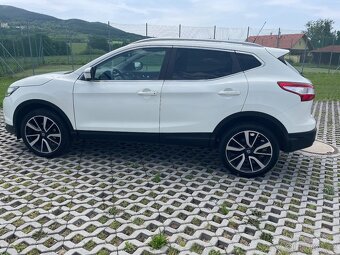 Qashqai 16dCi 96 Kw TEKNA,NAVI,Výhřev.Xenony MAX - 8