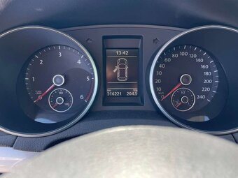VW Golf VI 1.6 TDI 77kw Kombi Klima Model 2012 - 8