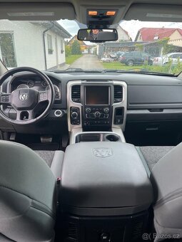 Dodge Ram 1500 5.7 HEMI 4X4 - 2016 - 8