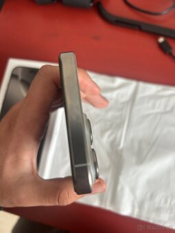 iPhone 16 Pro Max 256GB, přírodní titan - 8