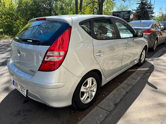 Hyundai i30, 1.6CRDi - 8