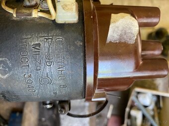 Rozdělovač volha gaz 21 - 8