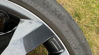 Originál letní alu Škoda Fabia 2 RS 205/40/17 - top stav - 8