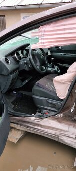 Peugeot 5008 FL, 5FV. 115kw, barva KTP - 8