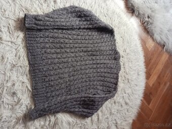 Ručně pletený svetr - 8