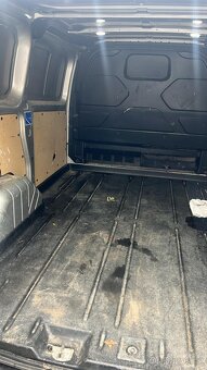 Ford Transit Custom najeto.190tis km rok 2020 - 8