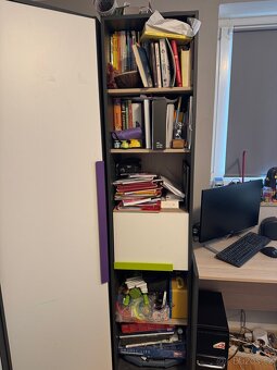 Prodám sestavu nábytku do dětského pokoje - 8