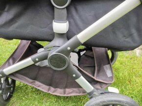 BUGABOO Fox kočárek Black/Black - 8