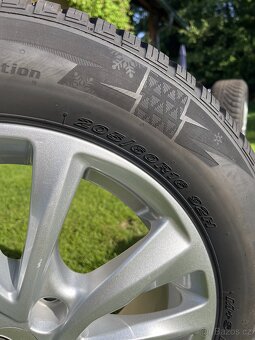 Sada ALU kola 6.5JX16 5X114.3 ET50 R16 + pneu zimní 205/60 - 8