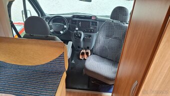 Obytny automobil Ford transit 3.2 tdci 200ps - 8