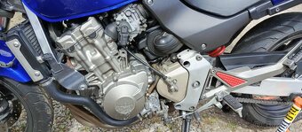 Honda Hornet 600 - 8
