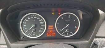 BMW X6 3.0d xDrive E71 180kW r.v.11/2012 - 8