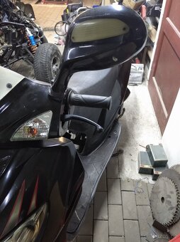 Skútr baotian 50 bez tp na pole stavbu do lesa - 8