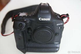 Canon EOS 1D X Mk.II - Telo - 8