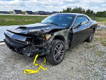 Dodge challenger 3.6 4x4 2019r - 8