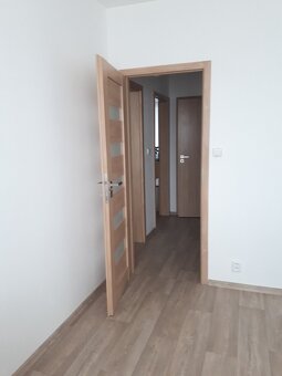 Pronájem bytu 3+1 Smiřice - 8