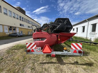 Sklízecí mlátička Case IH AF9250 - 8