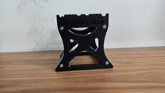 Držák na RC auto Traxxas TRX4 - 8