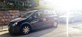 Ve Touran cross 2.0tdi 103kw 2007 rok - 8