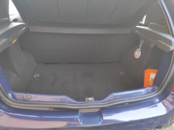 Prodám Dacia Sandero 1,4 benzín rv. 2009 najeto 167000km - 8