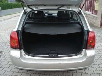 TOYOTA AVENSIS KOMBI 2.0 D-4D,NOVÁ STK,MODEL 2005 - 8