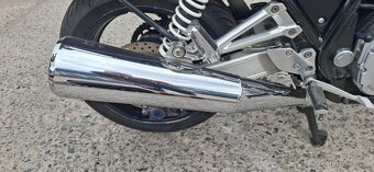 YAMAHA XJR 1300 - 8