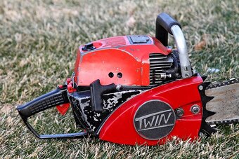 Koupím STIHL  BK, BDKH, KS 43, BB, BBU 35, BL, BLK , CONTRA - 8