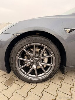 Tesla model 3 Long Range AWD - DUAL motor - 8