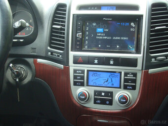 Hyundai Santa Fe 4x4 V6 2.7, benzín - LPG - 8