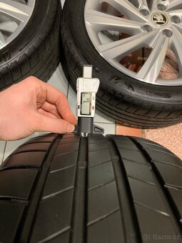 Alu kola Škoda R18 5X112 LETNÍ PNEU 225/45 R18 PERSEUS - 8