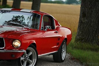 1967 Ford Mustang Fastback - 8