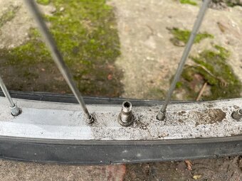 Dětské kolo BOLT - 8