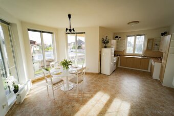 Kosmonosy, prodej útulné vilky 3+kk 153 m2 na pozemku 709 m2 - 8