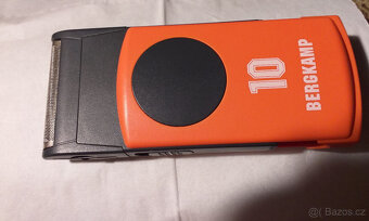 Retro holící strojek na baterky. - 8