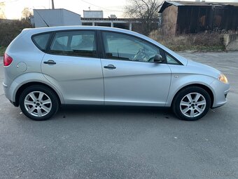 SEAT ALTEA 1.6i 75kW - 8
