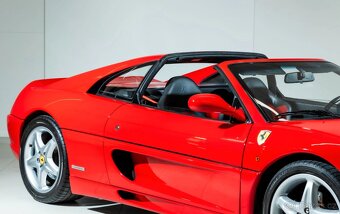 Ferrari 355 GTS - 8
