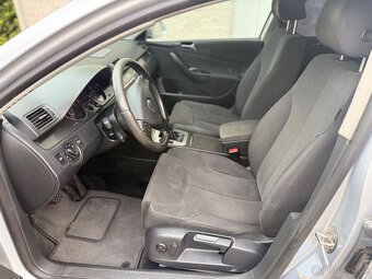 VW PASSAT B6 VARIANT 2.0 TDi 103kW 2007,TAŽNÉ,STK - 8