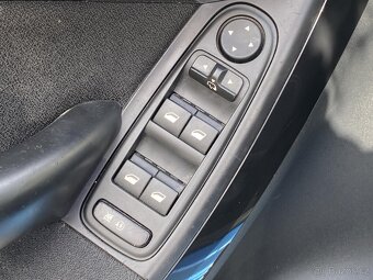 Citroën C4 Picasso 1.6 VTi , 88 kW benzín, 2011 - 8