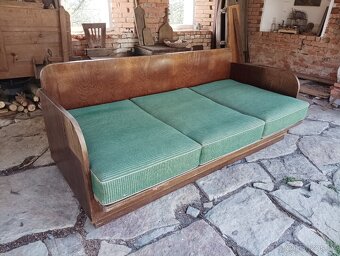 PĚKNÝ VINTAGE ROZKLÁDACÍ FUNKCIONALISTICKÝ GAUČ TON HALABALA - 8