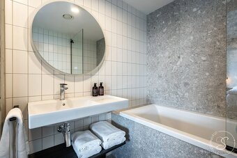 Pronájem bytu 1+kk 40 m² - 8