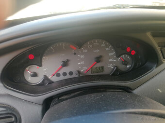 Ford Focus 1.8 TDI - 8