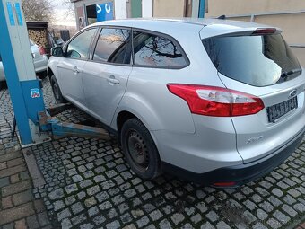 Ford Focus combi 1.0 ecoboost 74kw - 8