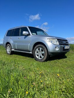 Mitsubishi Pajero 3,2 DiD - 8