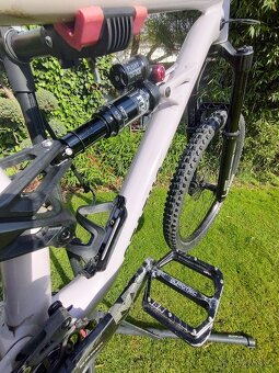 Specialized status 2021 vel. S4 (L) - 8