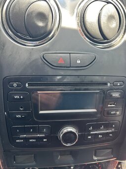 Dacia Duster 2017 - 8