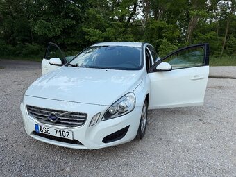 Volvo V60 - 8