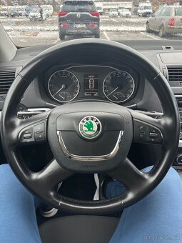 Škoda Octavia 2 facelift 1.6tdi 77kw rok 2012 - 8
