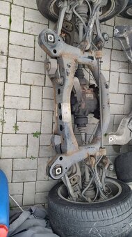 BMW 3 E9X E91 E90 karosářské díly dveře kapota nárazník - 8